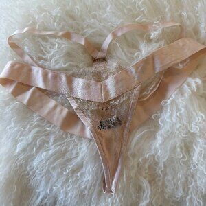 HONEY BIRDETTE ASHLEIGH Blush Thong M RARE Gold Foil Lace